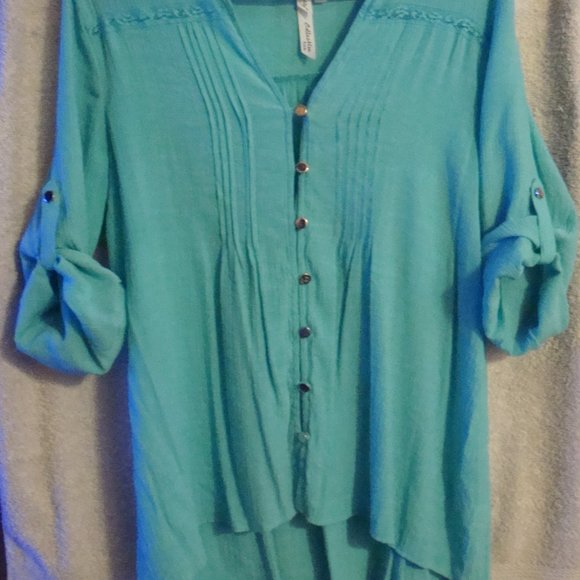 Teal button-up - Picture 7 of 7